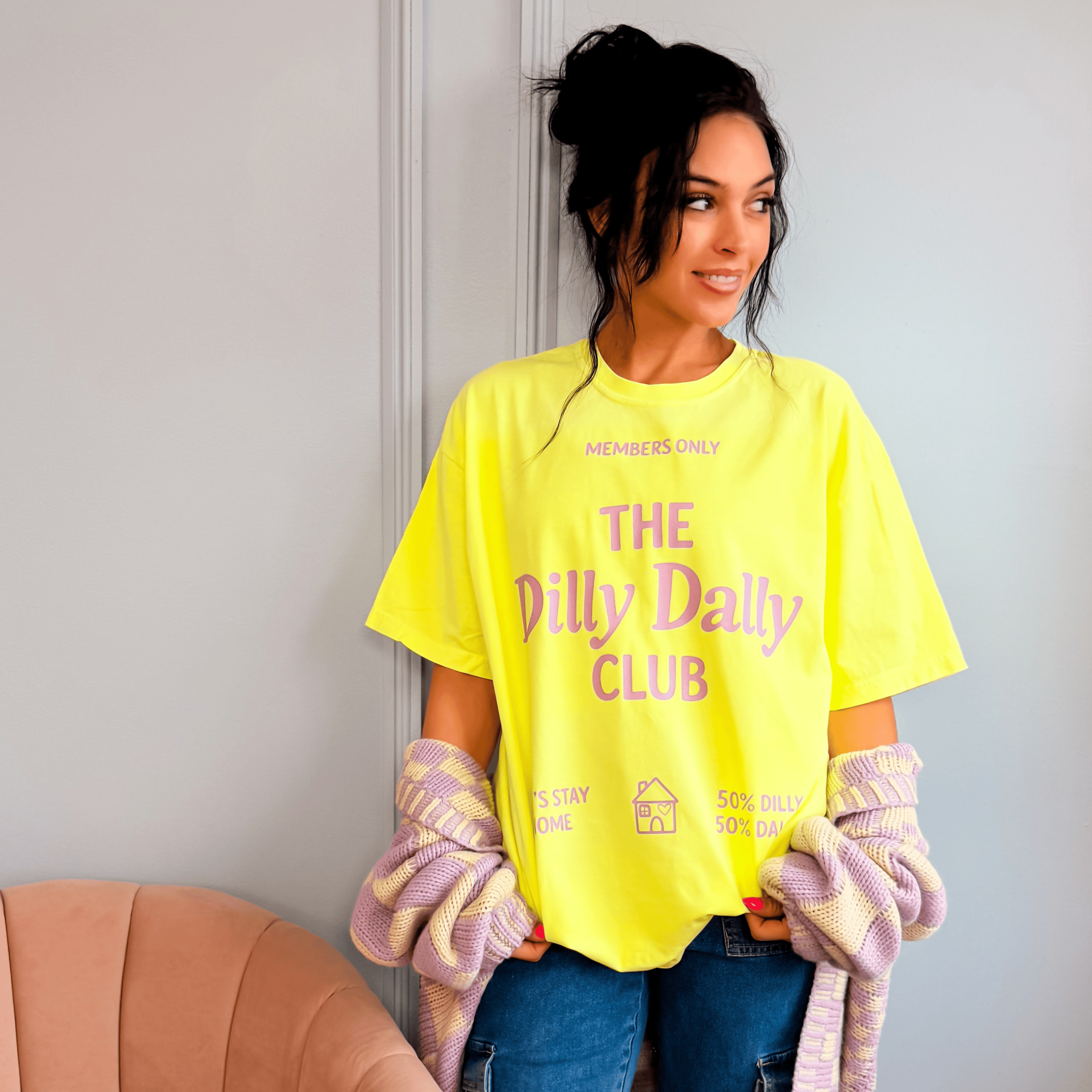 Dilly Dally Club Neon Tee – Mountain Moverz