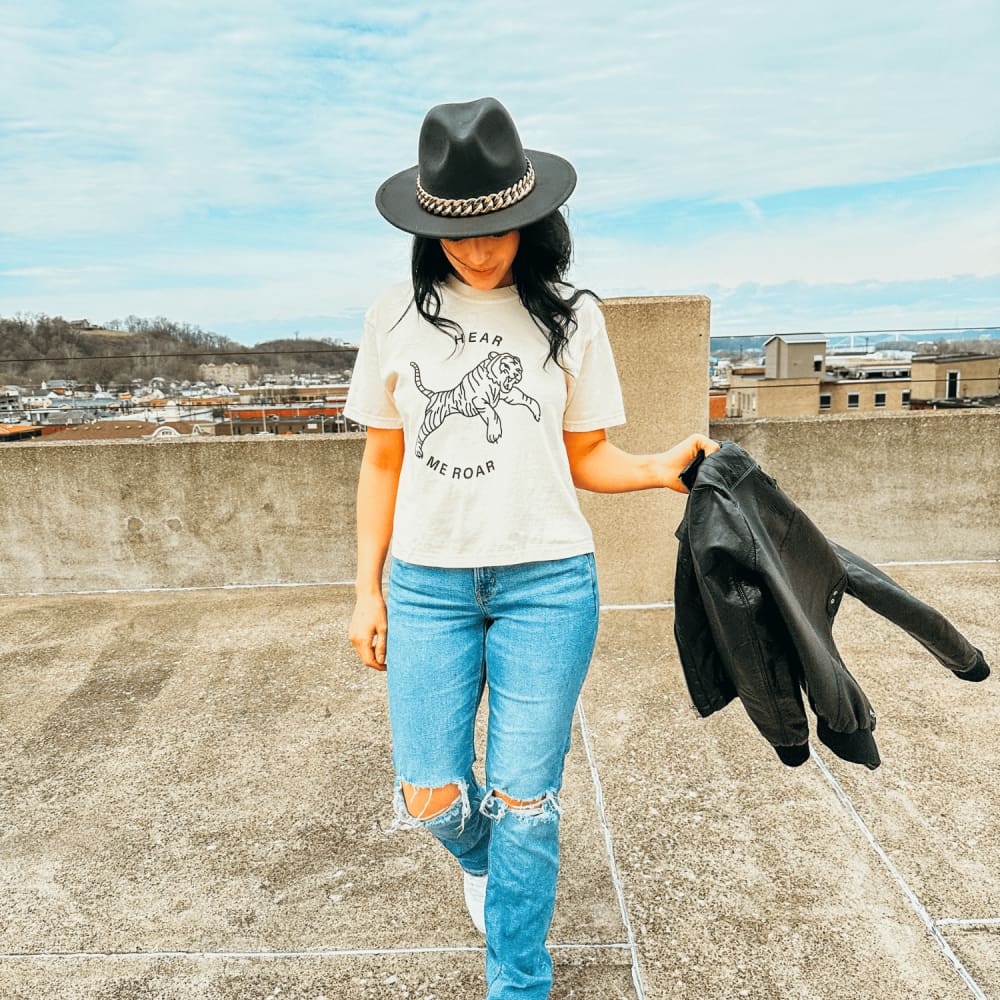 Hear Me Roar Boxy Tee - NEW