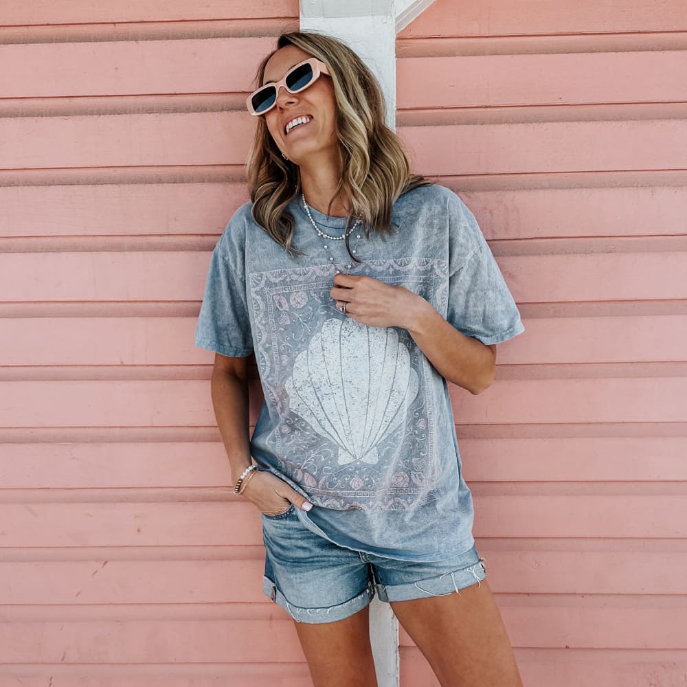 Seaside Seashell Mineral Wash Tee