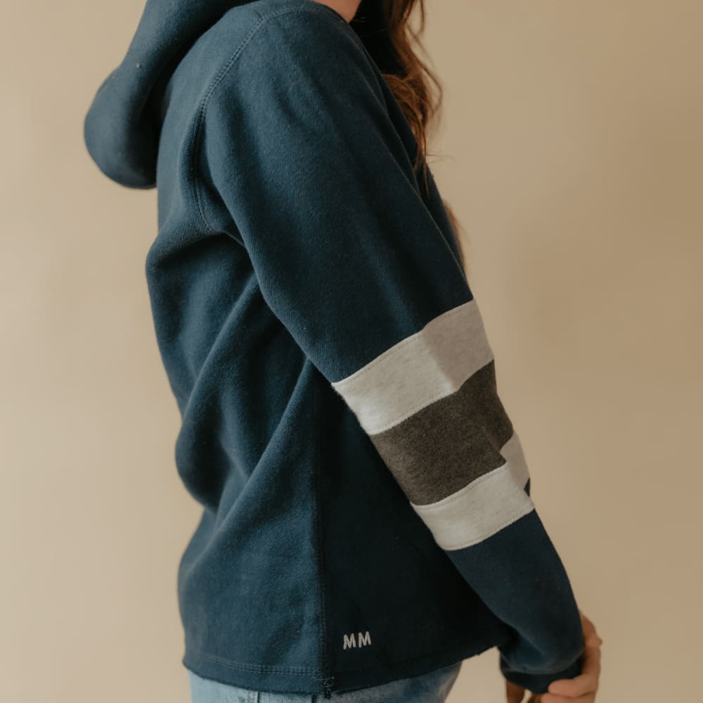 Cropped Color Block Sleeve Hoodie