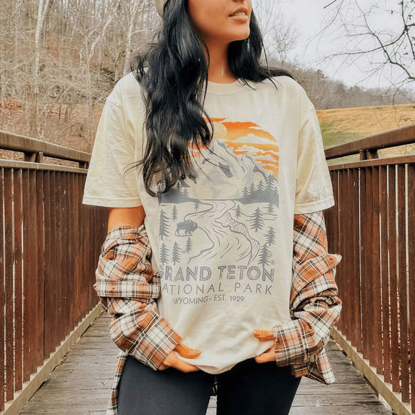 Grand Teton National Park Tee – Mountain Moverz