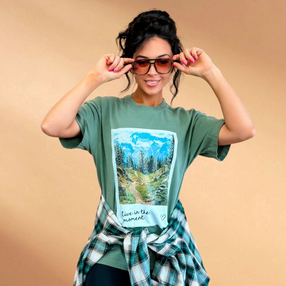 Live In The Moment Tee - NEW