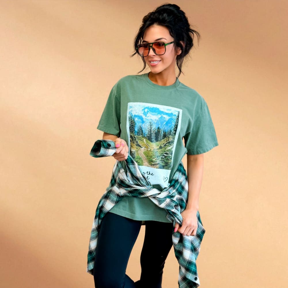 Live In The Moment Tee - NEW