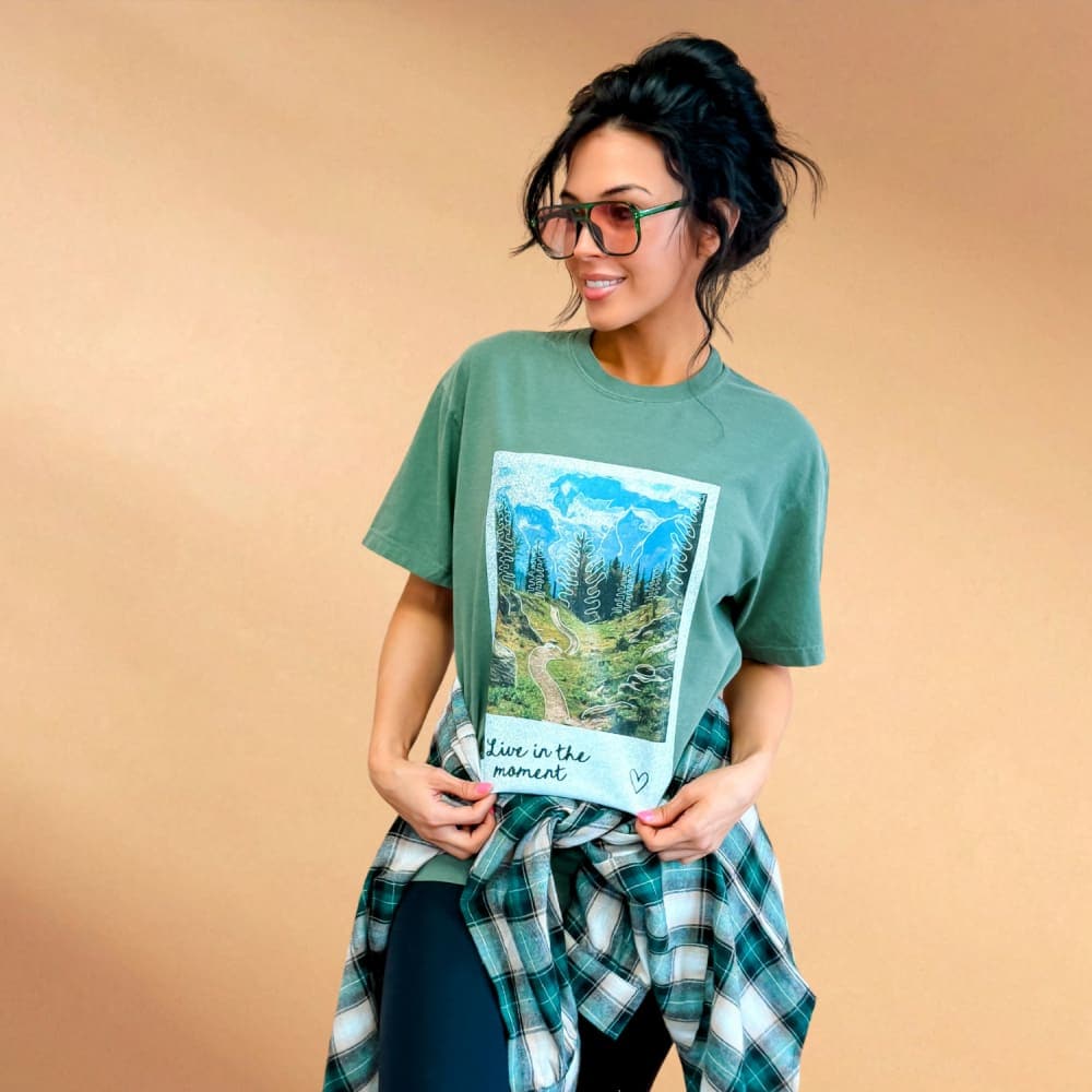 Live In The Moment Tee - NEW