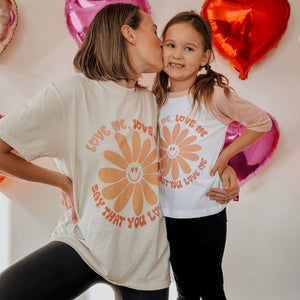 Love Me Love Me Tee - Mommy Apparel