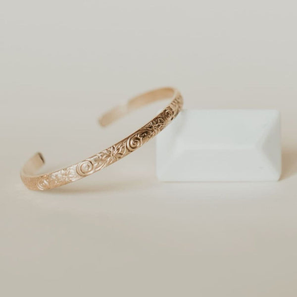 merry-gold-personalized-womens