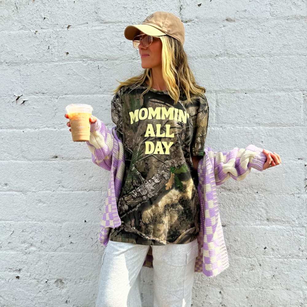 Mommin’ All Day - Camo Tee