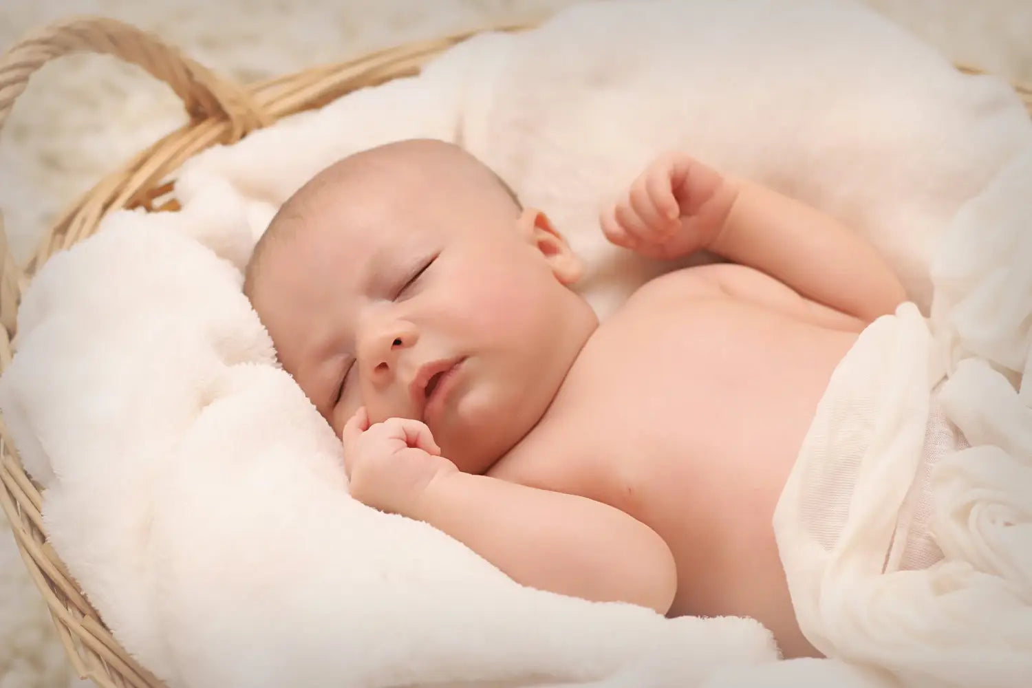 4 must Haves for a better sleeping baby