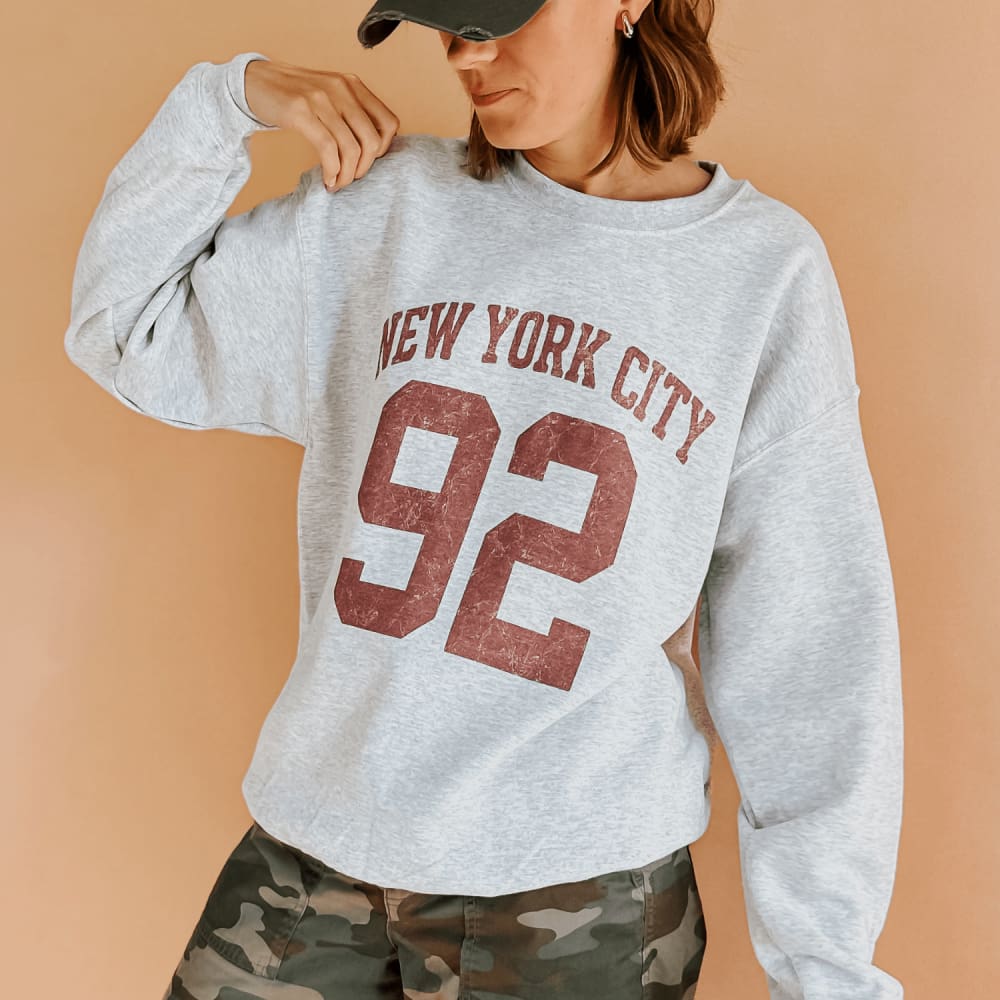 NYC 92 Sweatshirt – Mountain Moverz