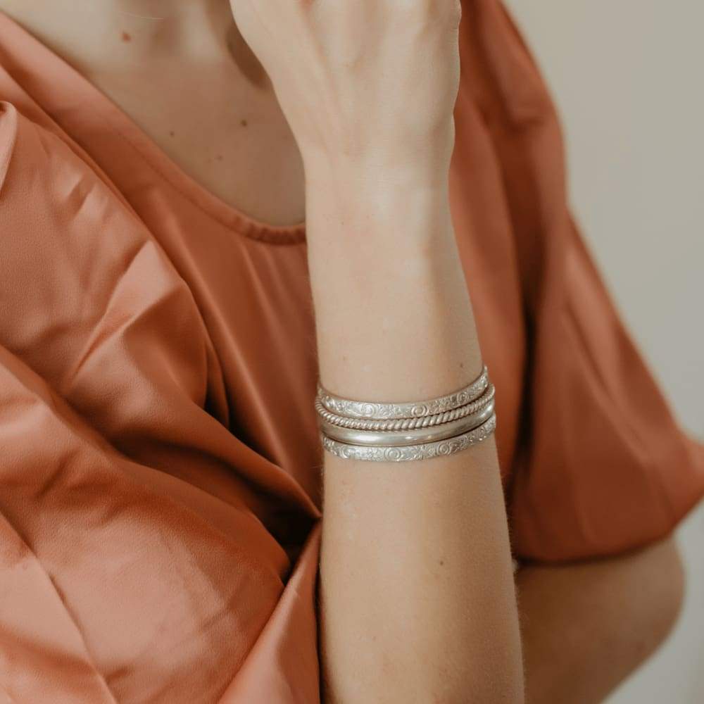 Personalised name bracelet Sterling Silver for Kids – Karizma Jewels