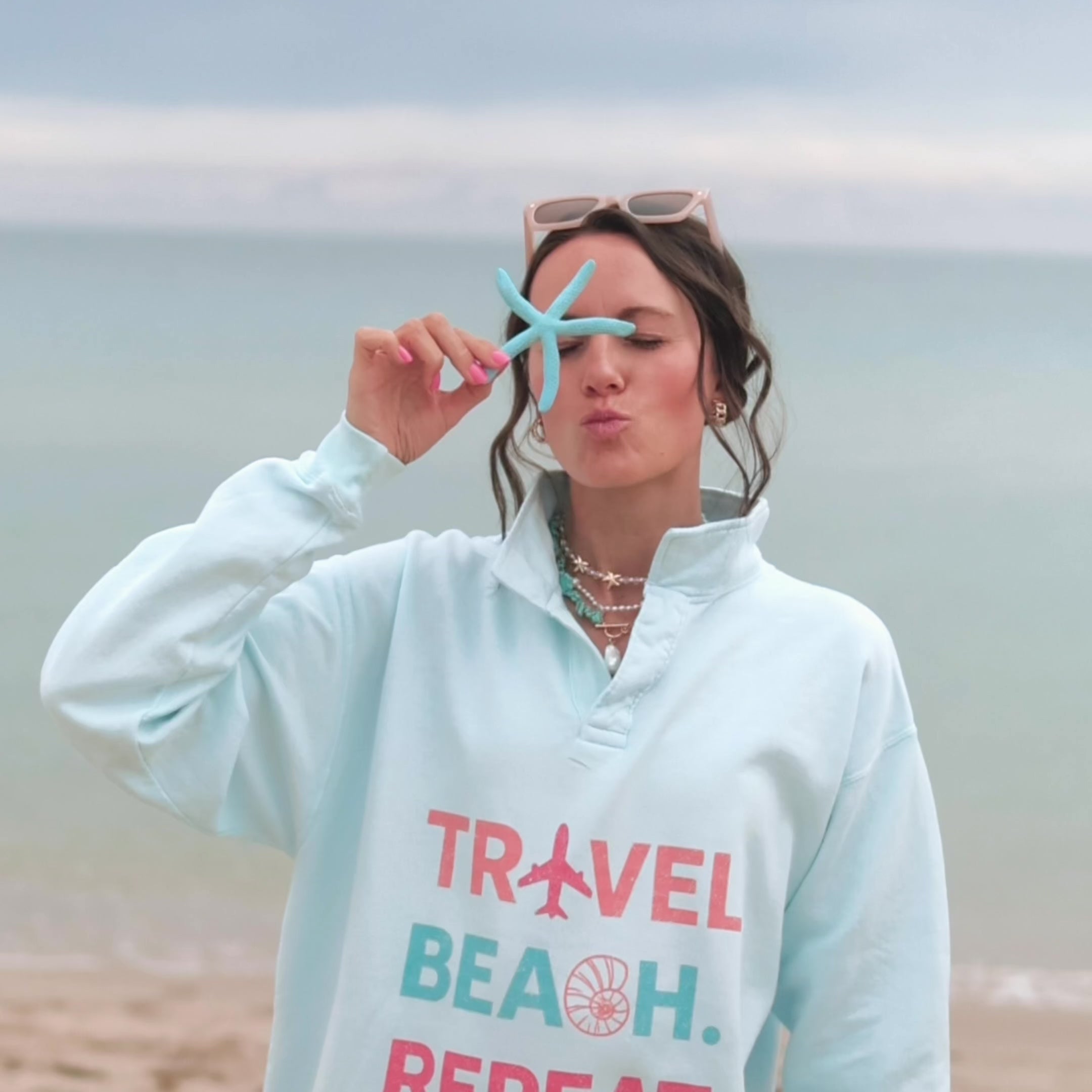 Travel, Beach, Repeat! Collegiate Crewneck – Mountain Moverz