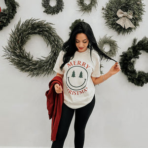 Smiley Christmas Face Tee - Mommy Apparel