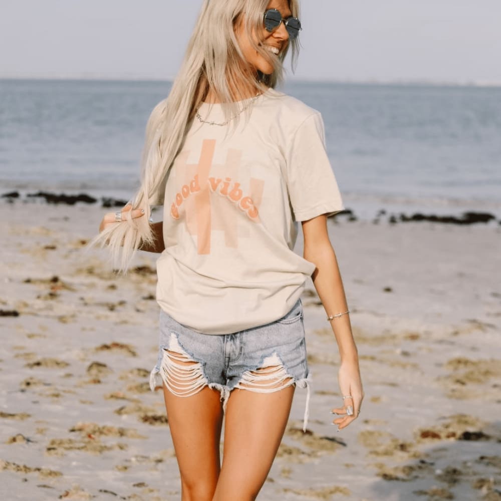 Good Vibes Tee - Mommy Apparel