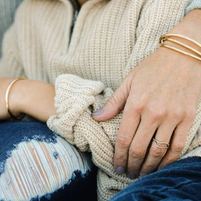 Personalized MM Rose Gold Women's Bangle - Mountain Moverz